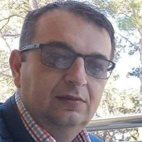 Dr. Bogdan Mirković